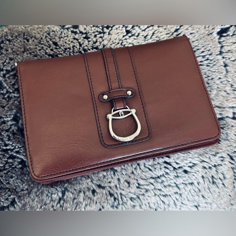 Etienne Aigner Bordeaux Vintage Clutch burgundy